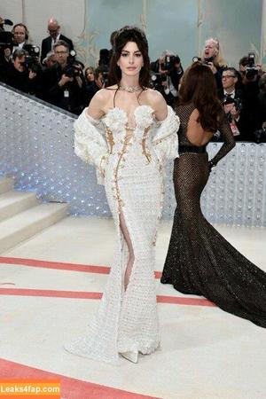 Anne Hathaway фото #0776