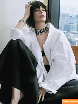 Anne Hathaway фото #0778