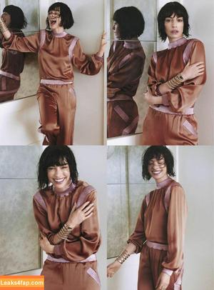 Anne Hathaway фото #0780