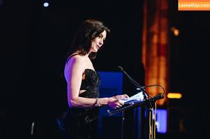 Anne Hathaway фото #0857