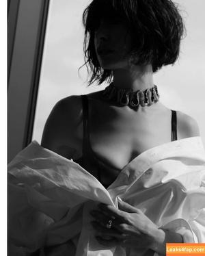 Anne Hathaway фото #0915