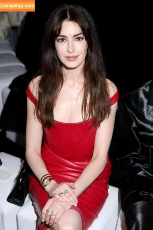 Anne Hathaway фото #0943