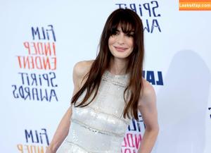 Anne Hathaway фото #0976