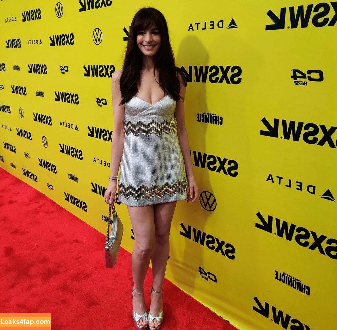 Anne Hathaway / ahathawaynews / annehathaway / heatherannie слитое фото фото #1017