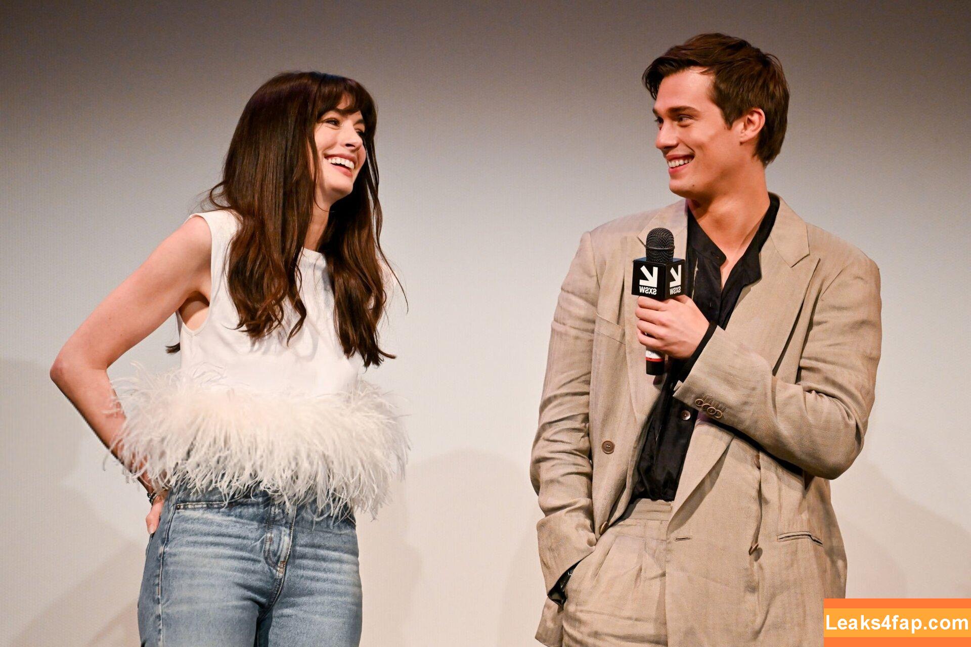 Anne Hathaway / ahathawaynews / annehathaway / heatherannie слитое фото фото #1049