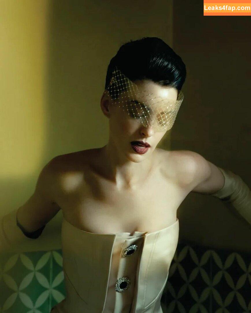 Anne Hathaway / ahathawaynews / annehathaway / heatherannie слитое фото фото #1099