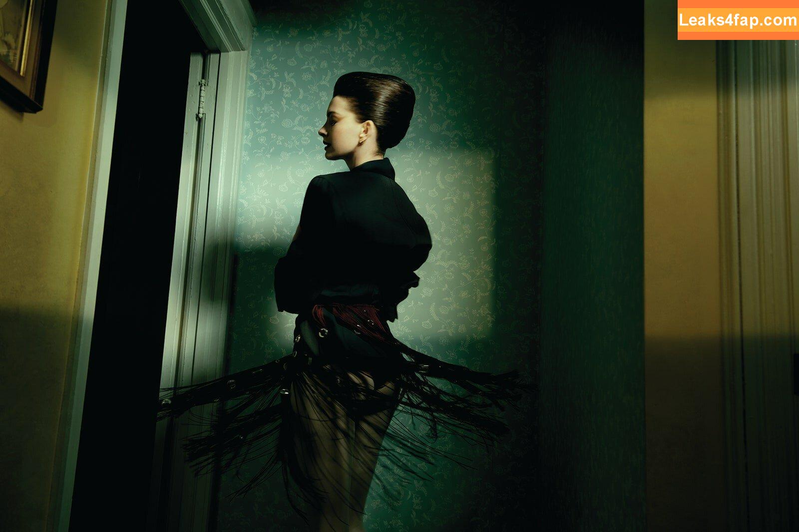 Anne Hathaway / ahathawaynews / annehathaway / heatherannie слитое фото фото #1106