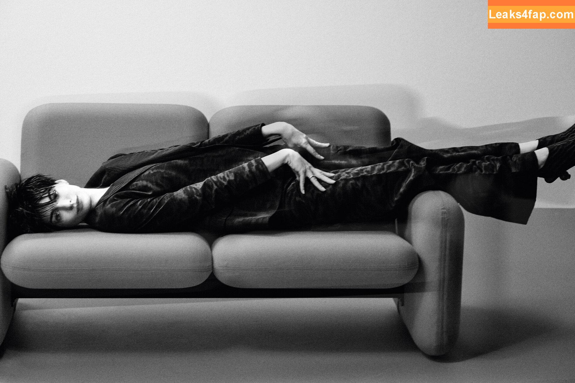 Anne Hathaway / ahathawaynews / annehathaway / heatherannie слитое фото фото #1128