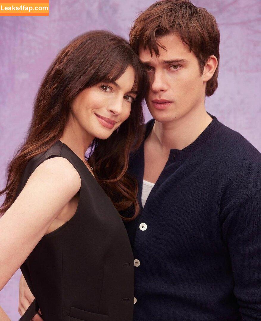 Anne Hathaway / ahathawaynews / annehathaway / heatherannie слитое фото фото #1141