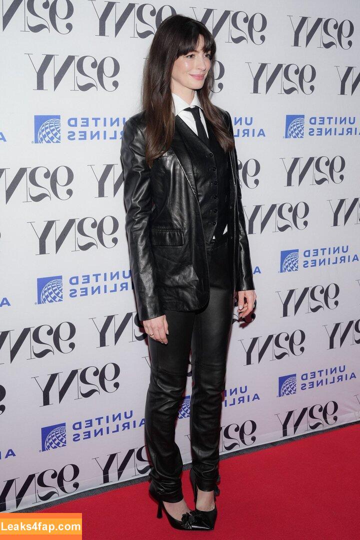 Anne Hathaway / ahathawaynews / annehathaway / heatherannie слитое фото фото #1251