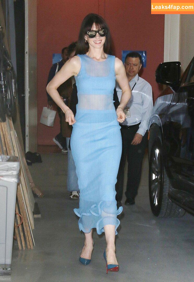 Anne Hathaway / ahathawaynews / annehathaway / heatherannie слитое фото фото #1294