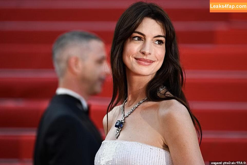 Anne Hathaway / ahathawaynews / annehathaway / heatherannie слитое фото фото #1315