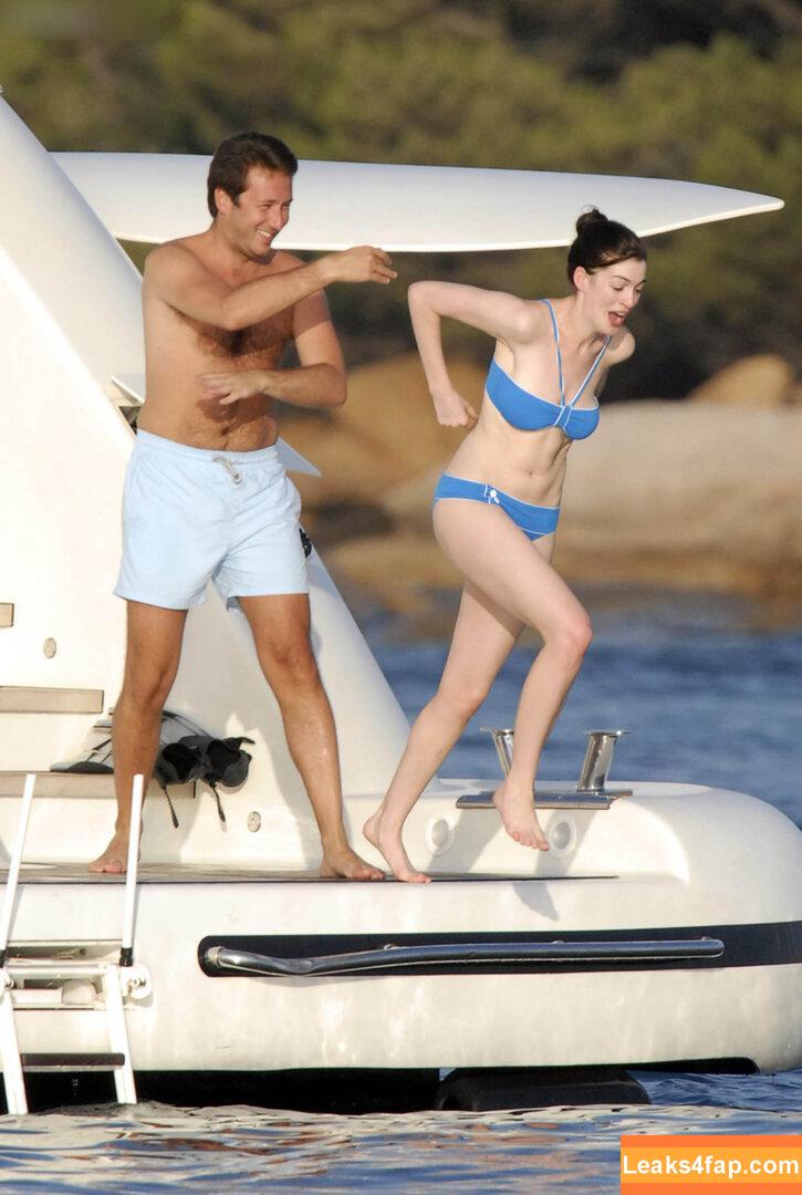 Anne Hathaway / ahathawaynews / annehathaway / heatherannie слитое фото фото #1338