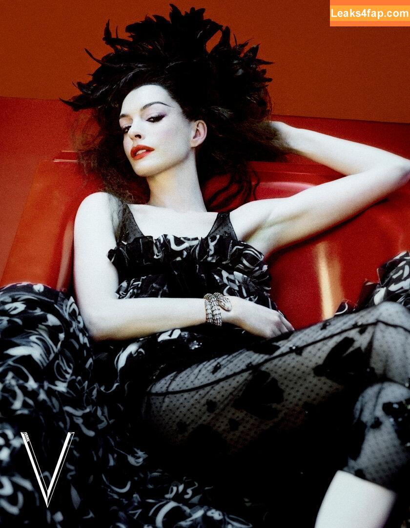Anne Hathaway / ahathawaynews / annehathaway / heatherannie слитое фото фото #1376
