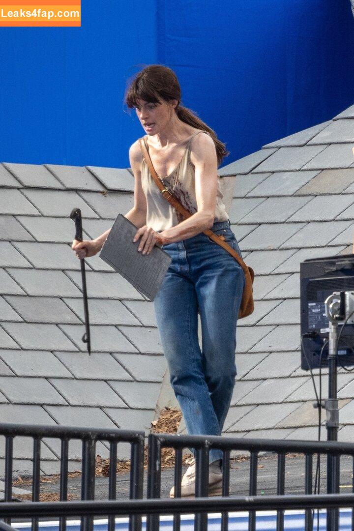 Anne Hathaway / ahathawaynews / annehathaway / heatherannie слитое фото фото #1420