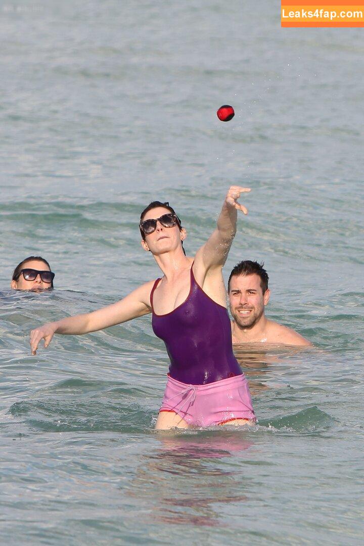 Anne Hathaway / ahathawaynews / annehathaway / heatherannie слитое фото фото #1442