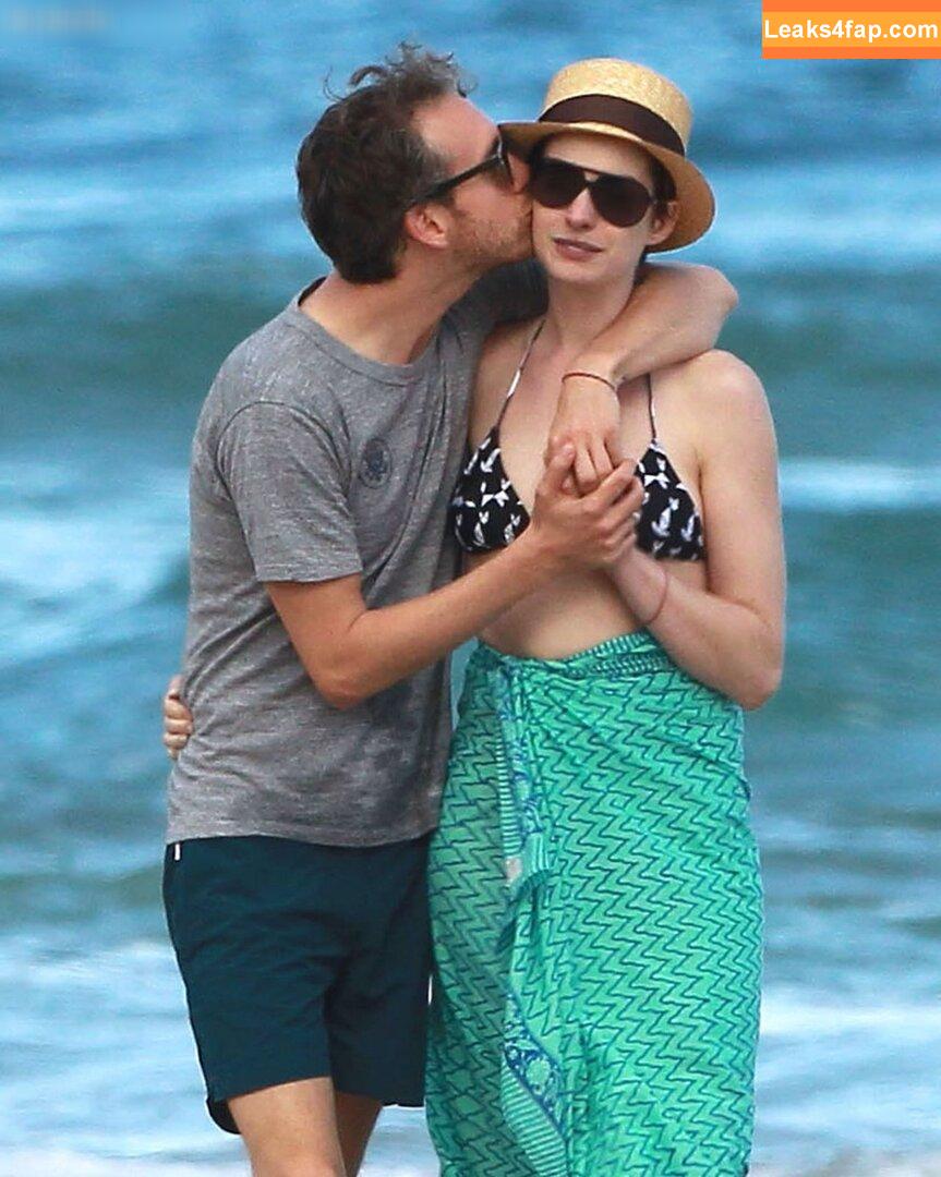 Anne Hathaway / ahathawaynews / annehathaway / heatherannie слитое фото фото #1507