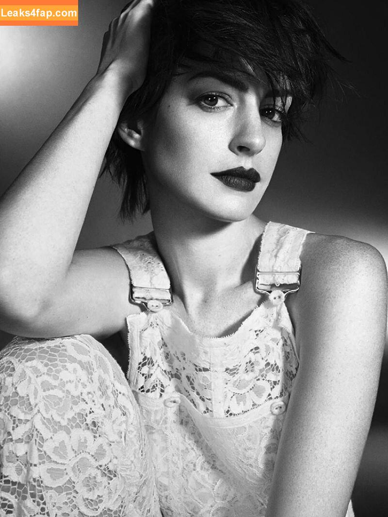 Anne Hathaway / ahathawaynews / annehathaway / heatherannie слитое фото фото #1516