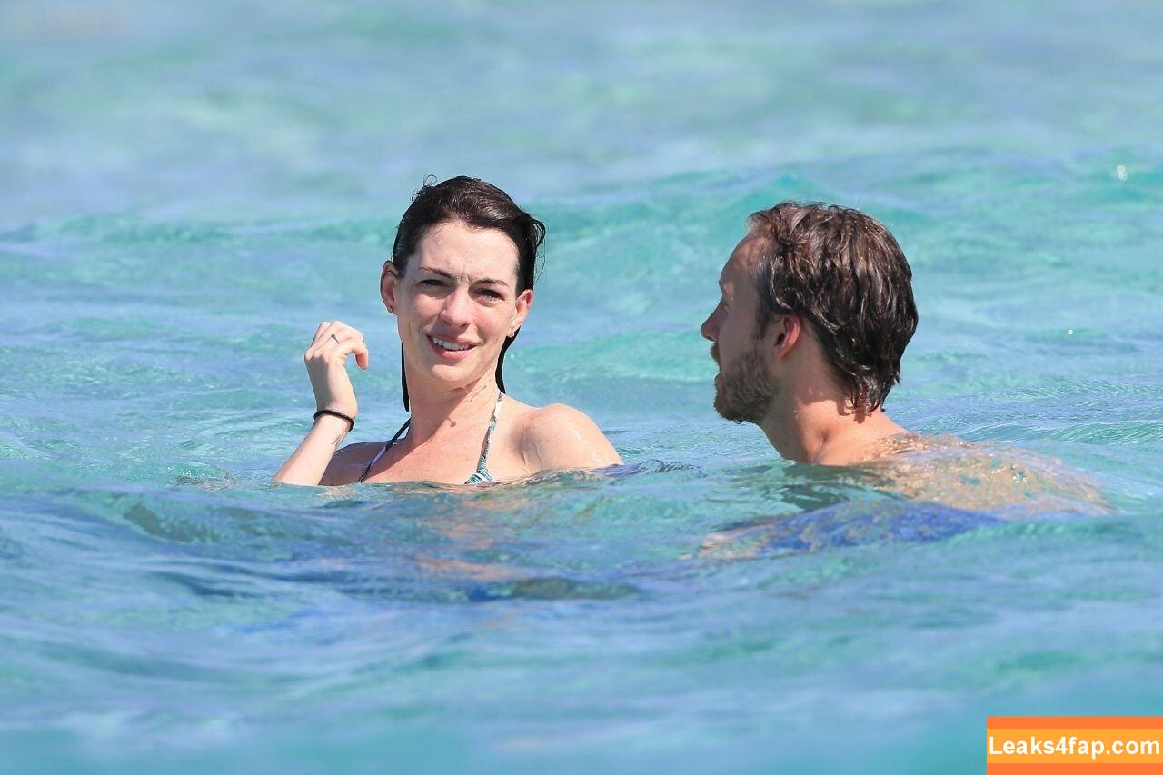 Anne Hathaway / ahathawaynews / annehathaway / heatherannie слитое фото фото #1527