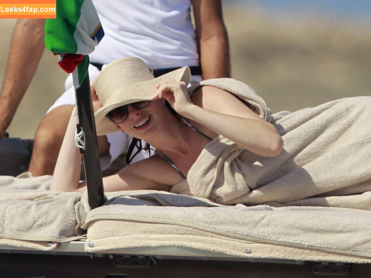Anne Hathaway / ahathawaynews / annehathaway / heatherannie слитое фото фото #1533