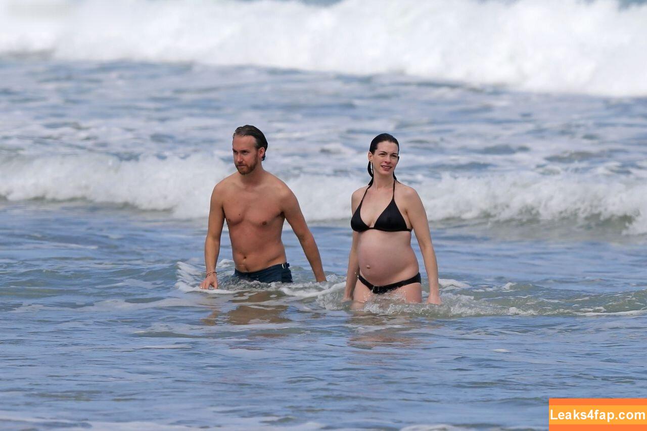 Anne Hathaway / ahathawaynews / annehathaway / heatherannie слитое фото фото #1592