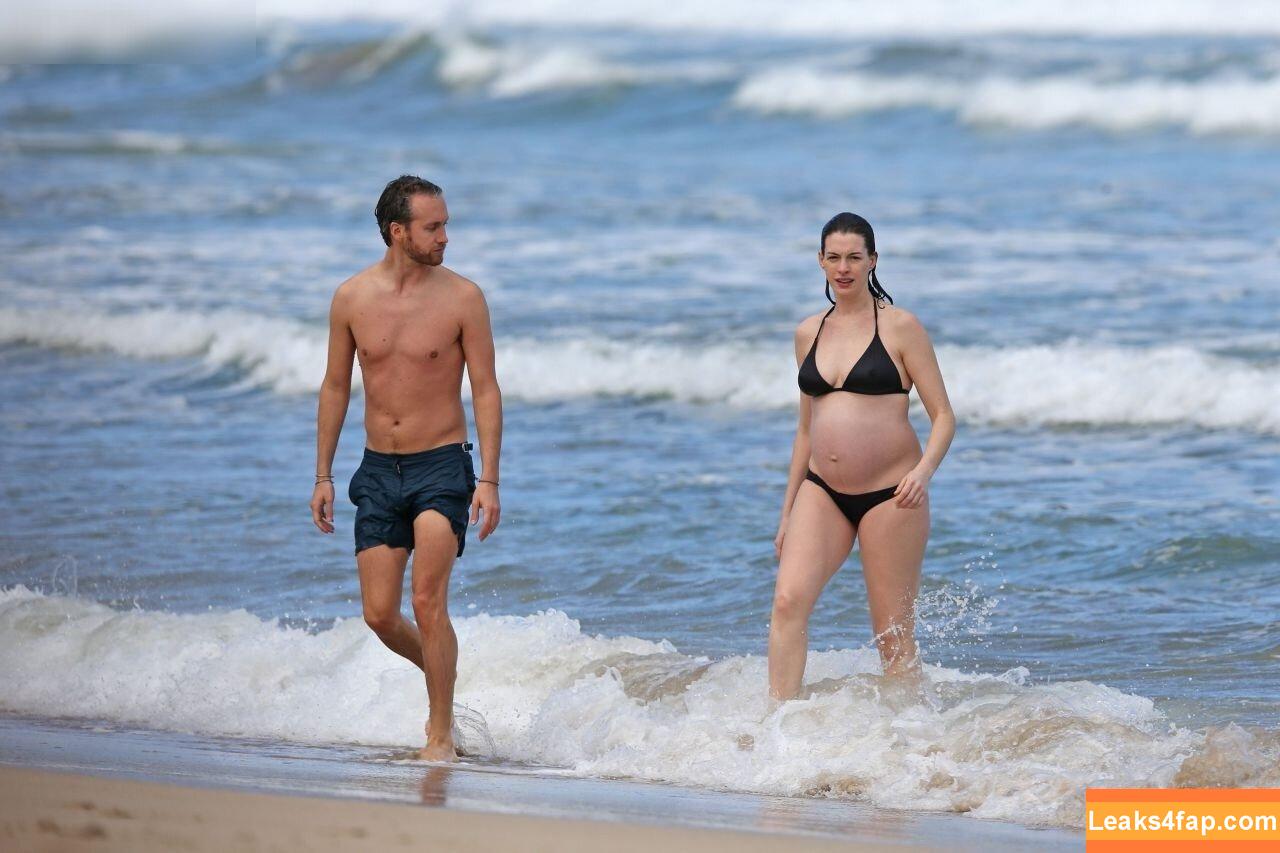 Anne Hathaway / ahathawaynews / annehathaway / heatherannie слитое фото фото #1597