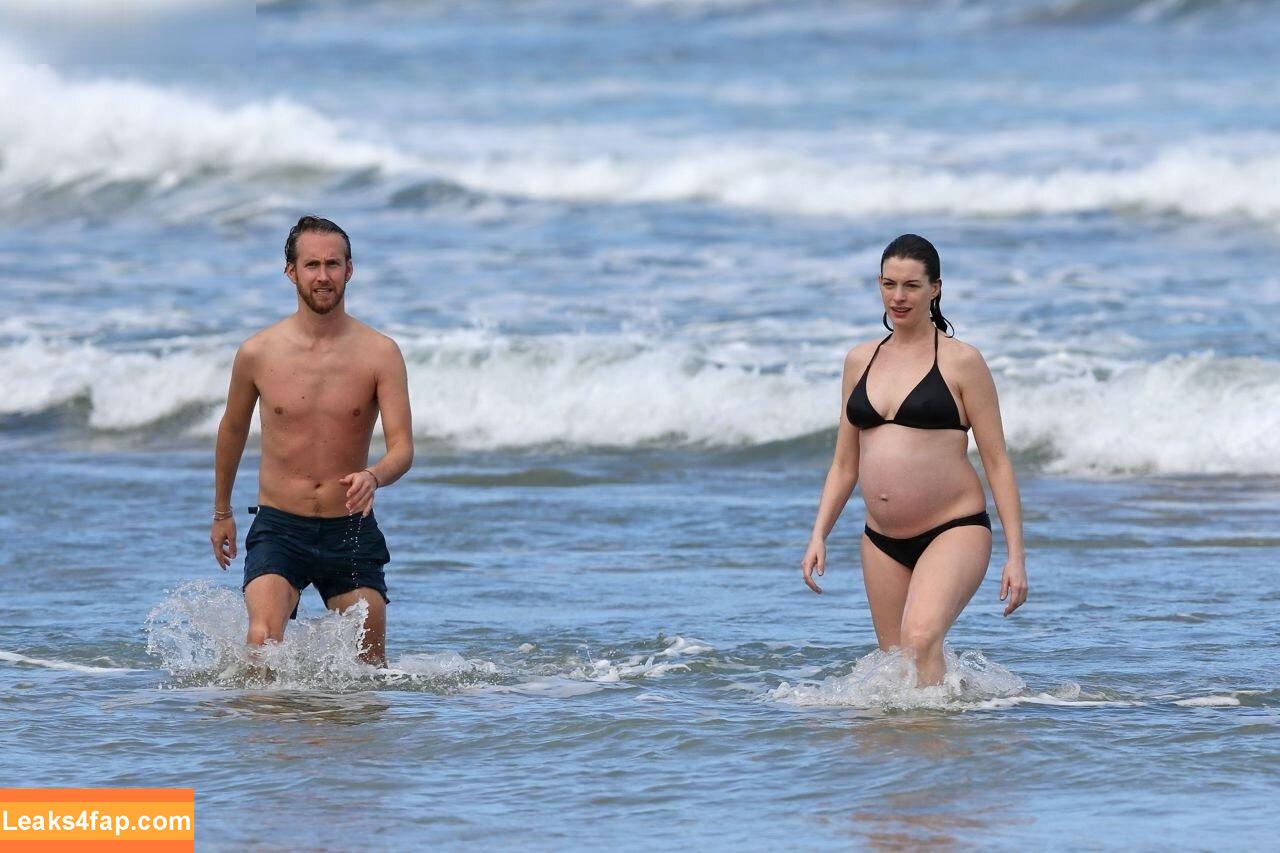 Anne Hathaway / ahathawaynews / annehathaway / heatherannie слитое фото фото #1599