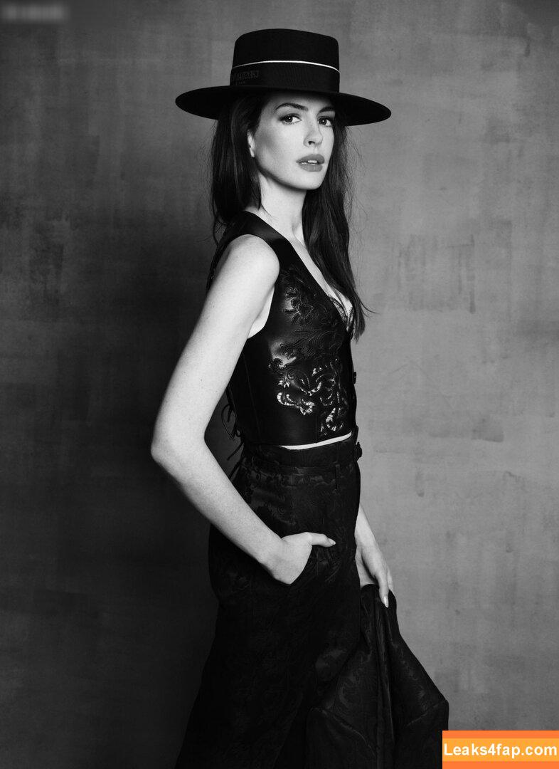 Anne Hathaway / ahathawaynews / annehathaway / heatherannie слитое фото фото #1629
