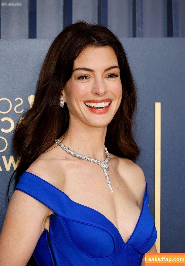 Anne Hathaway / ahathawaynews / annehathaway / heatherannie слитое фото фото #1645