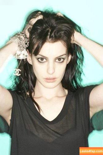Anne Hathaway / ahathawaynews / annehathaway / heatherannie слитое фото фото #1716