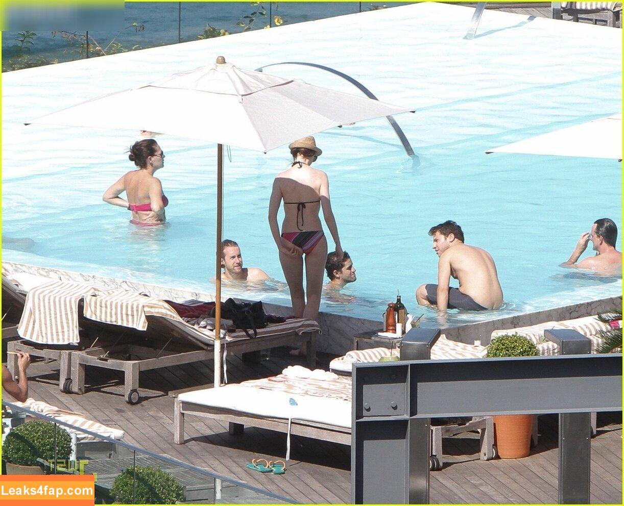 Anne Hathaway / ahathawaynews / annehathaway / heatherannie слитое фото фото #1724