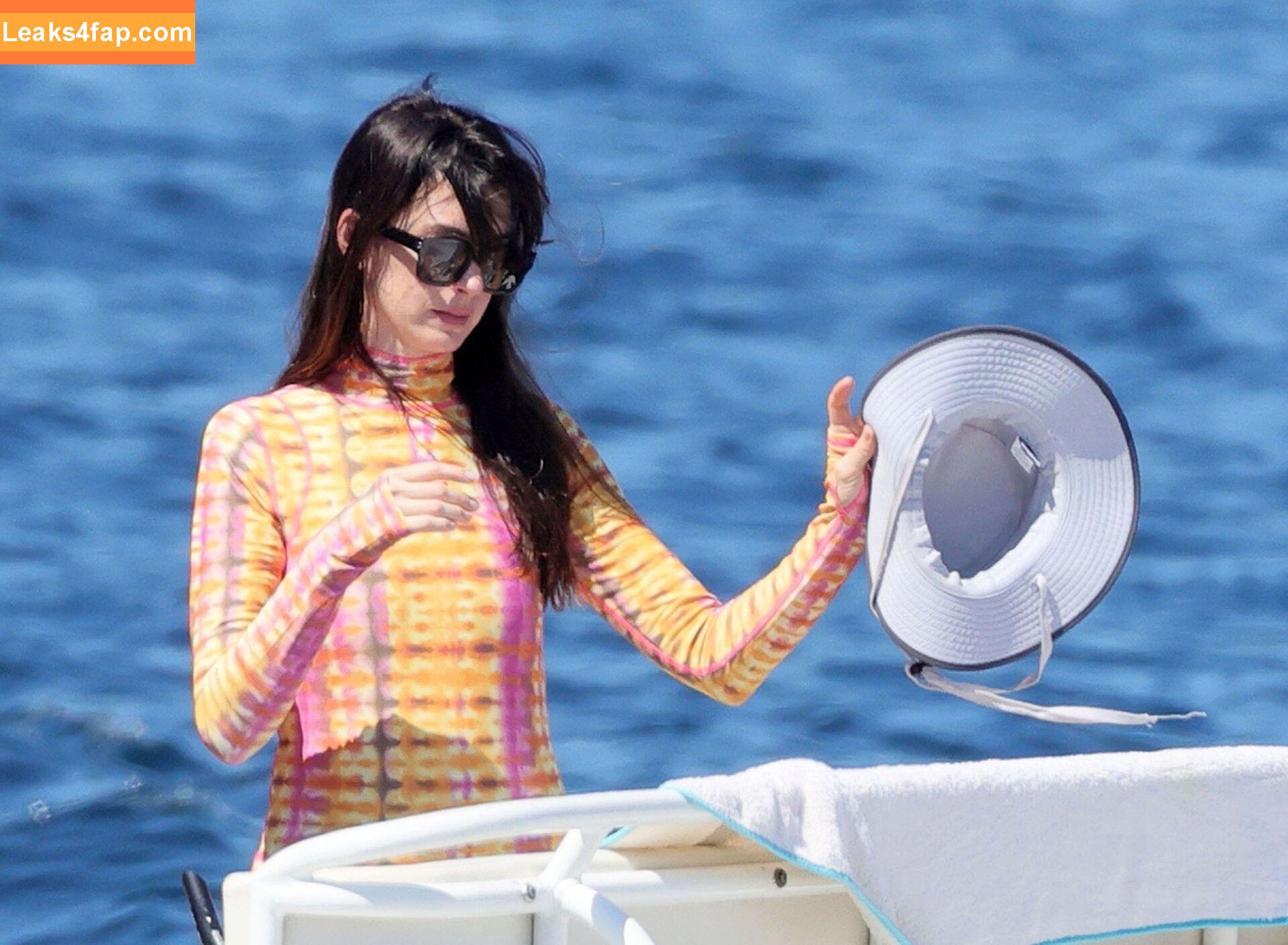 Anne Hathaway / ahathawaynews / annehathaway / heatherannie слитое фото фото #1738