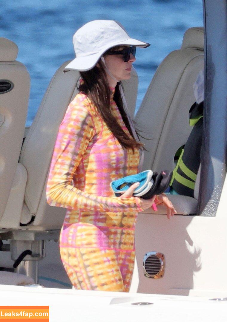 Anne Hathaway / ahathawaynews / annehathaway / heatherannie leaked photo photo #1746