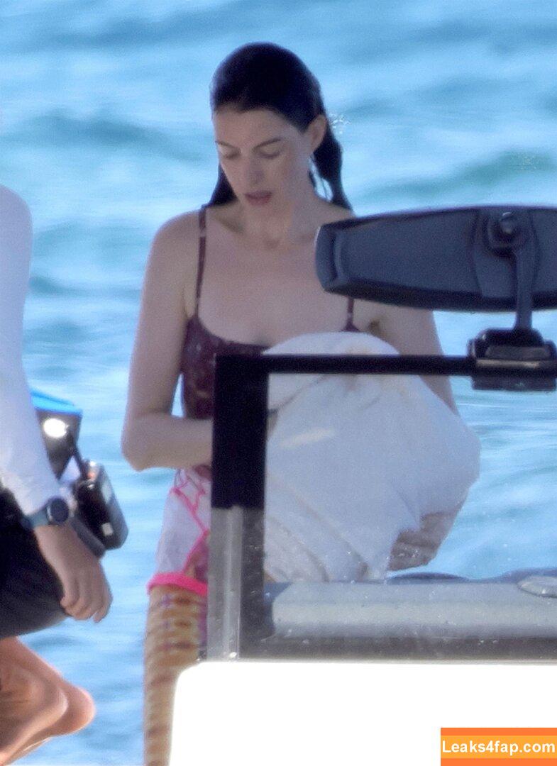 Anne Hathaway / ahathawaynews / annehathaway / heatherannie leaked photo photo #1755