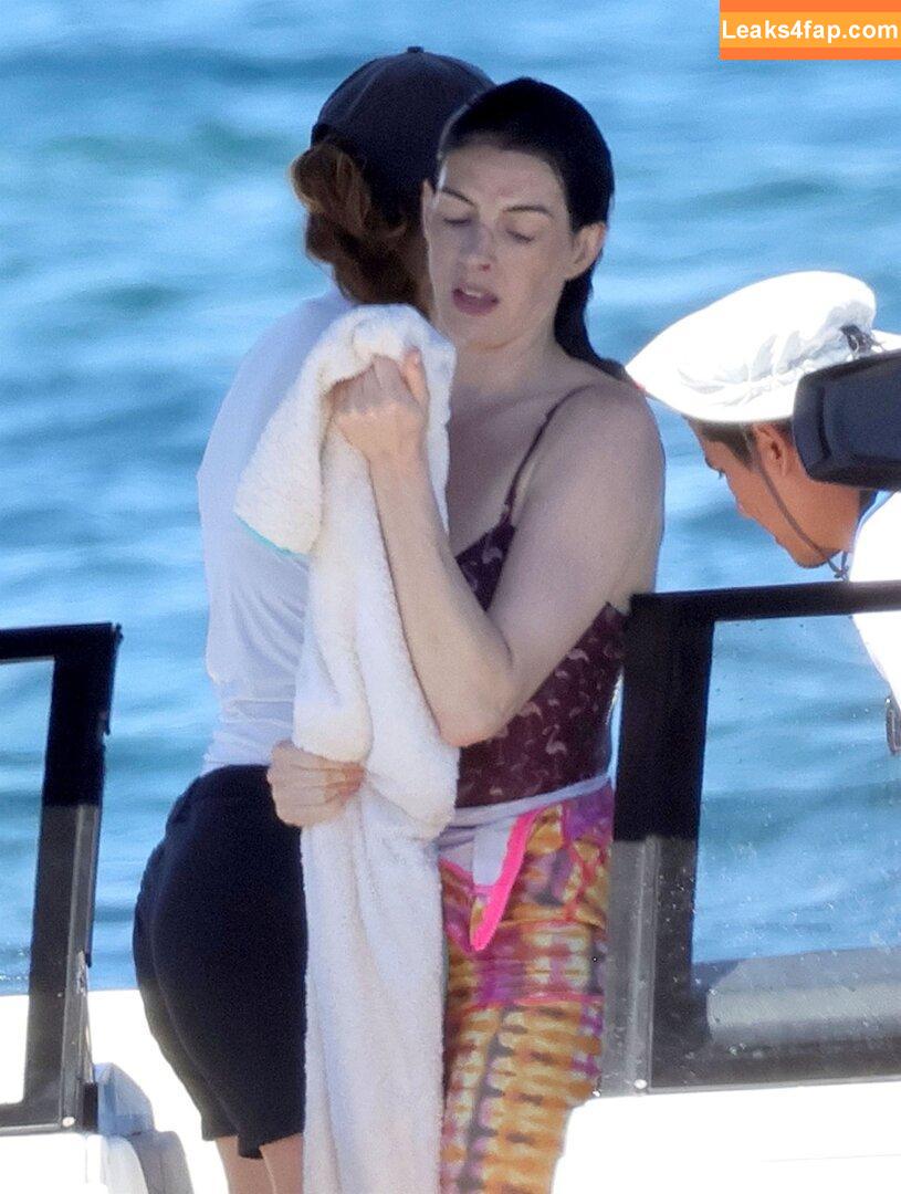Anne Hathaway / ahathawaynews / annehathaway / heatherannie leaked photo photo #1757