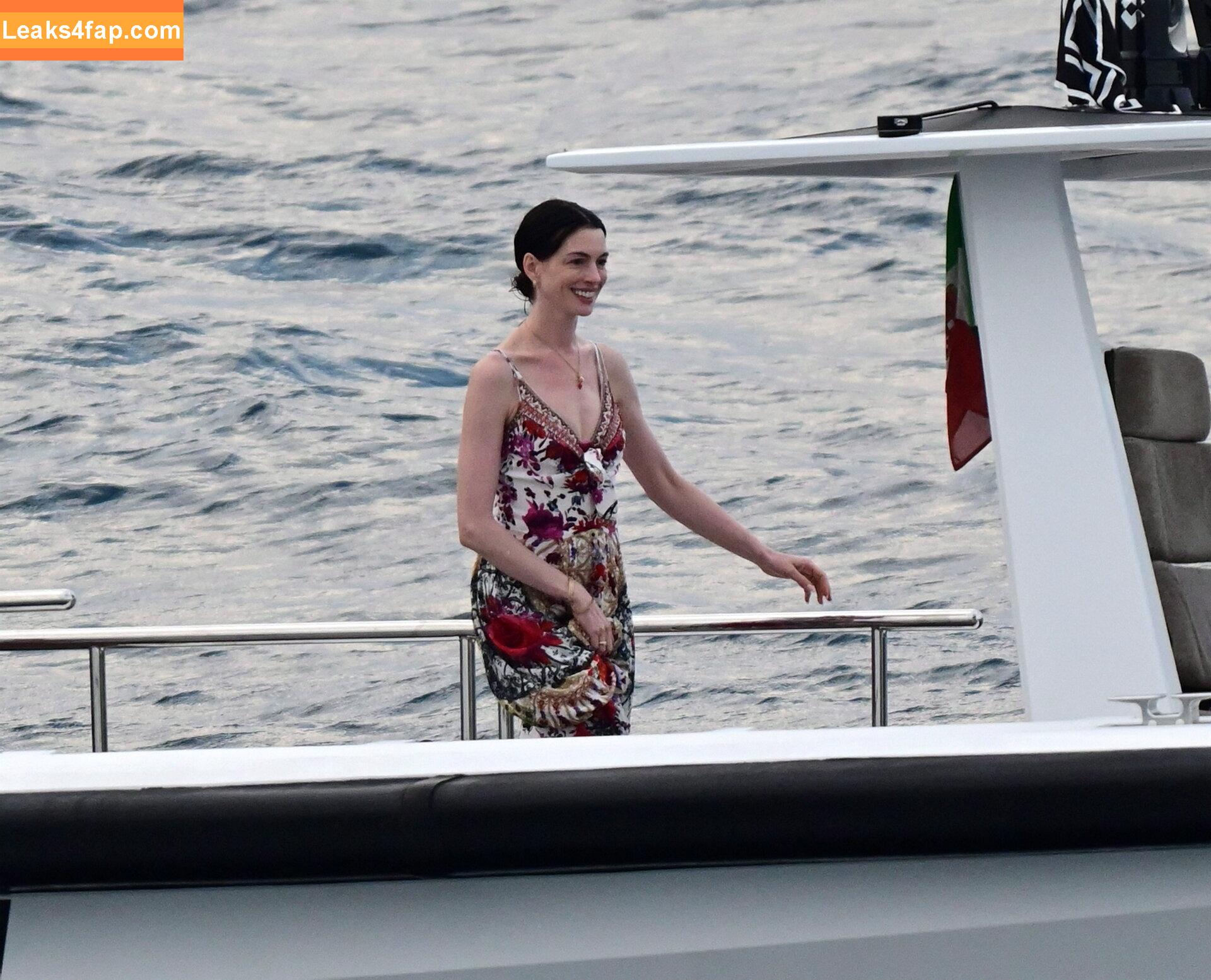 Anne Hathaway / ahathawaynews / annehathaway / heatherannie leaked photo photo #1766