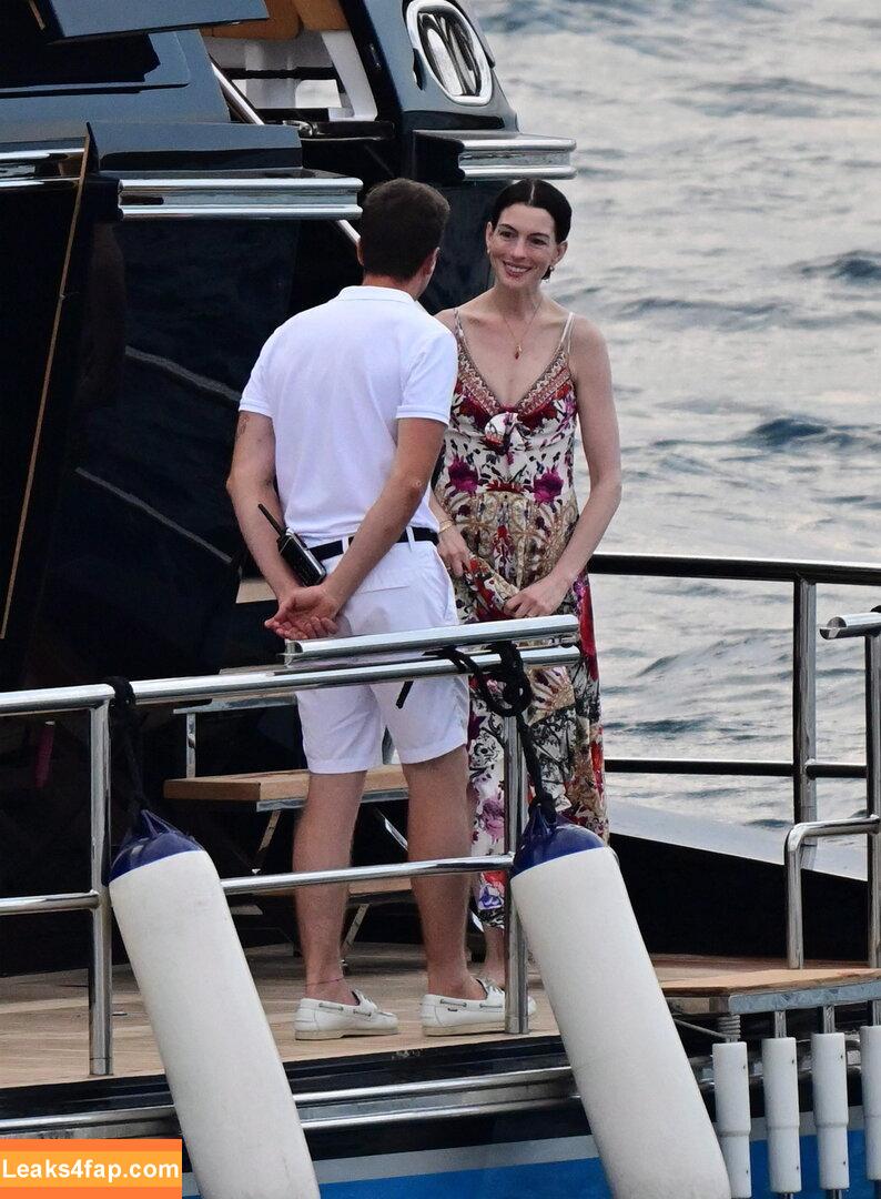 Anne Hathaway / ahathawaynews / annehathaway / heatherannie leaked photo photo #1767