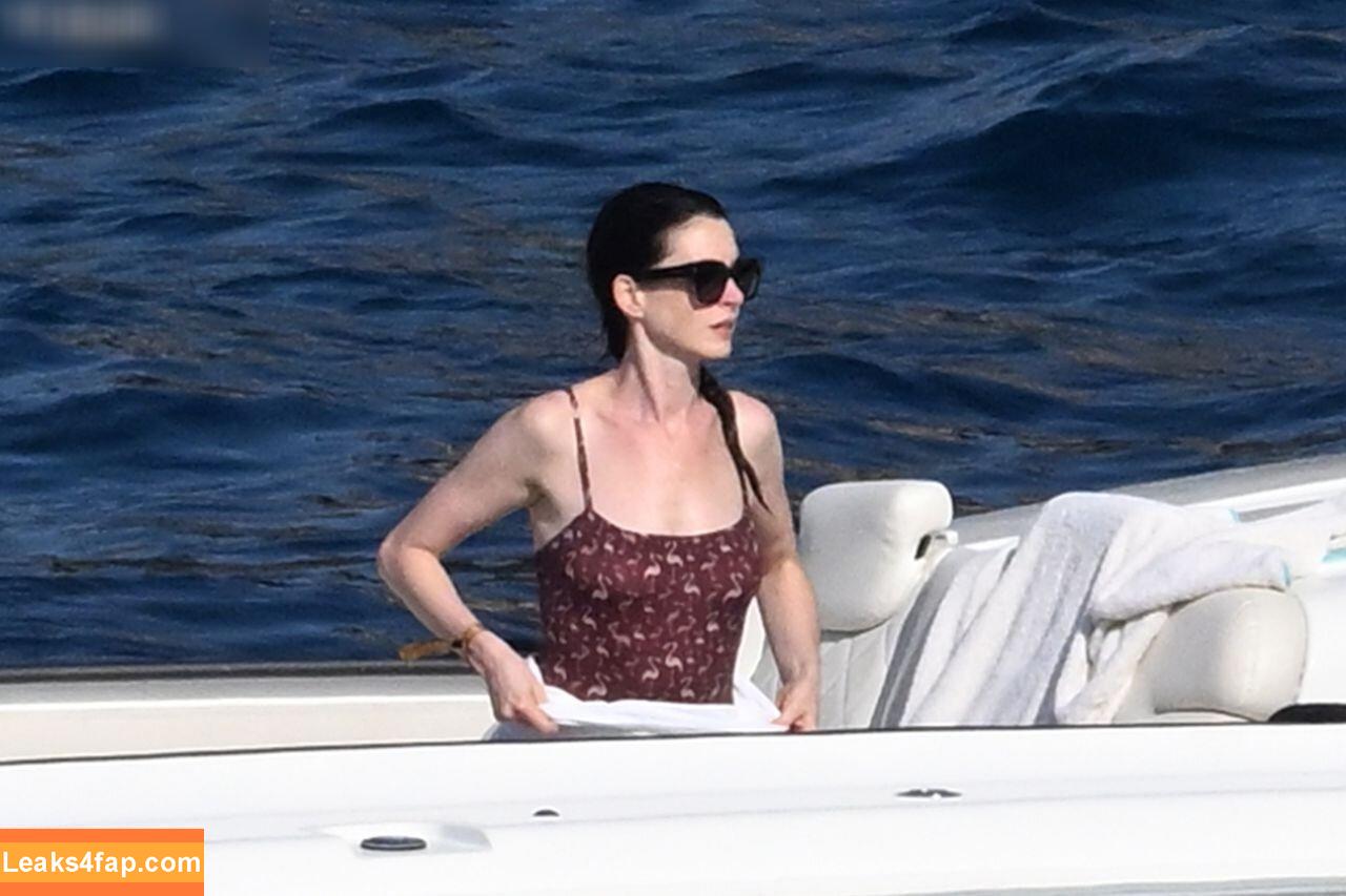 Anne Hathaway / ahathawaynews / annehathaway / heatherannie leaked photo photo #1772