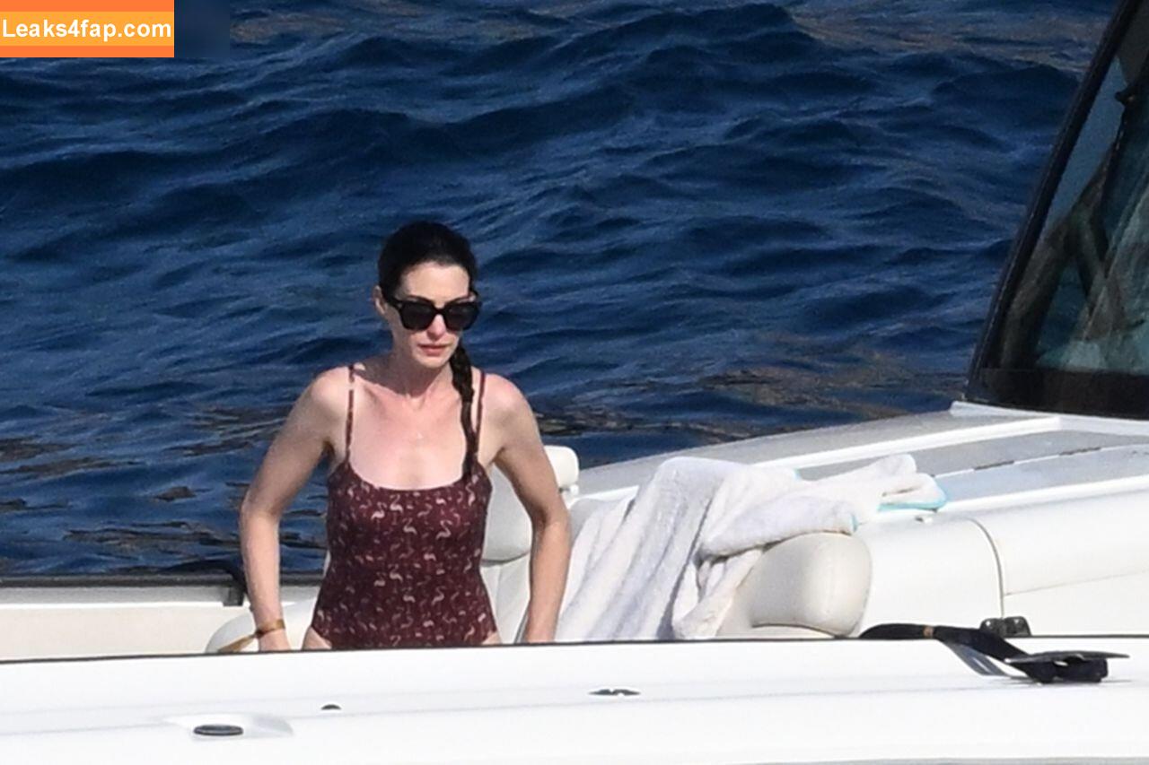 Anne Hathaway / ahathawaynews / annehathaway / heatherannie leaked photo photo #1775