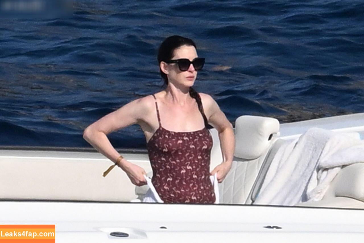 Anne Hathaway / ahathawaynews / annehathaway / heatherannie leaked photo photo #1776