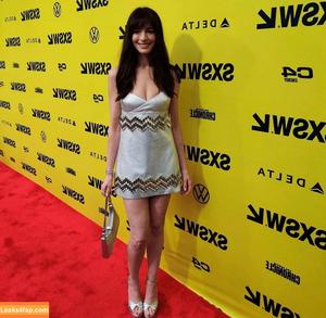 Anne Hathaway фото #1017