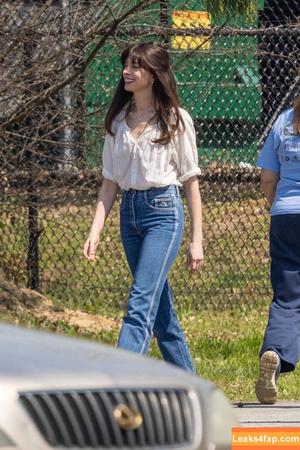 Anne Hathaway фото #1079