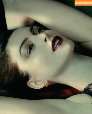 Anne Hathaway фото #1100