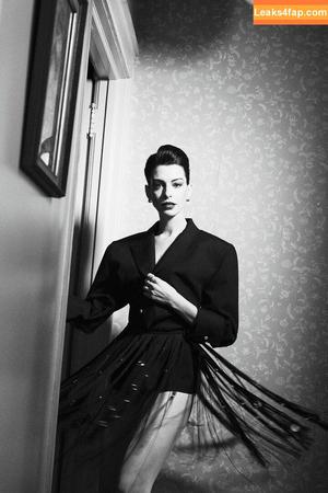 Anne Hathaway фото #1105
