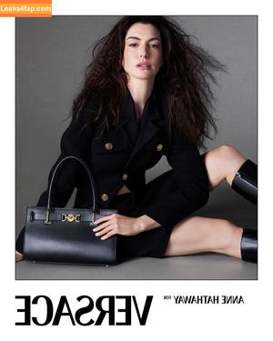 Anne Hathaway фото #1114