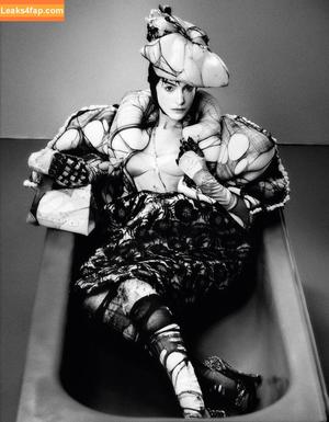 Anne Hathaway фото #1131