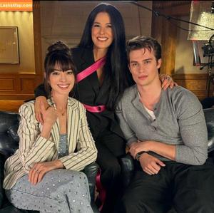 Anne Hathaway фото #1139