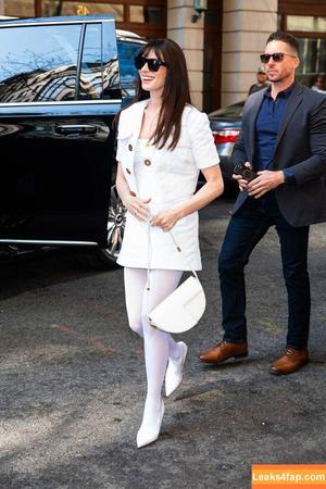 Anne Hathaway фото #1186