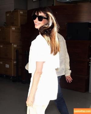 Anne Hathaway фото #1196