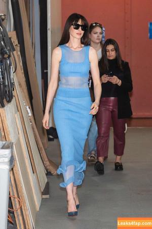 Anne Hathaway фото #1197